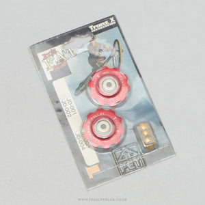 Tranz-X JD-002 Centeron G-Pulley Red NOS/NIB Classic 10T Jockey Wheels - Pedal Pedlar - Buy New Old Stock Bike Parts