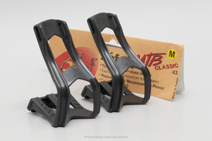 Zefal 43 Christophe MTB NOS/NIB Size M Classic Plastic Toe Clips / Cages